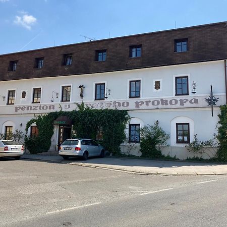 Penzion U Svateho Prokopa Středokluky Extérieur photo