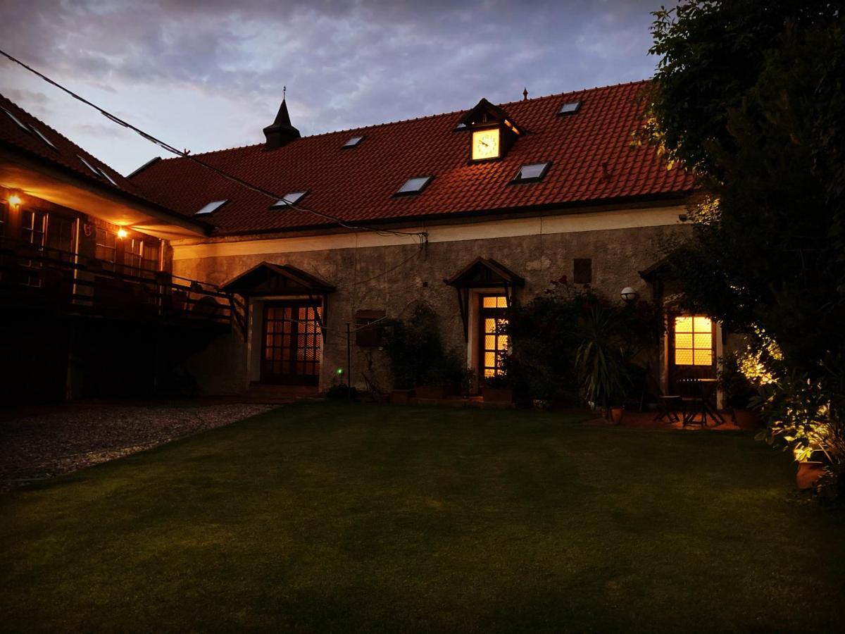 Penzion U Svateho Prokopa Středokluky Extérieur photo