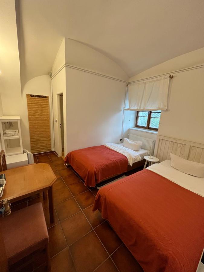 Penzion U Svateho Prokopa Středokluky Extérieur photo